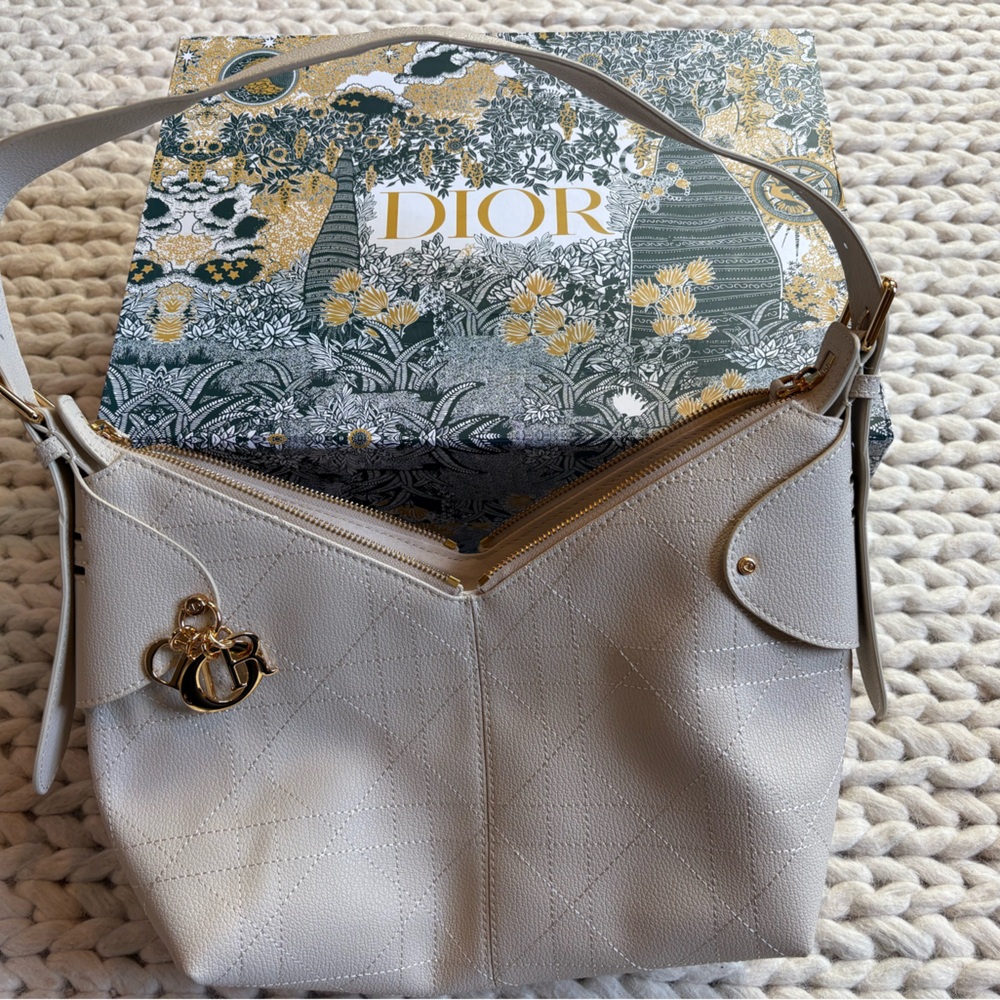 Dior Medium Voyage Cream Leather Shoulder Bag